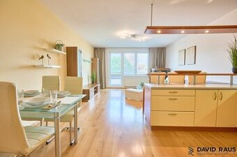 Prodej bytu 3+kk se dvěma balkony ( 102 m2 ), ul. Přízřenick