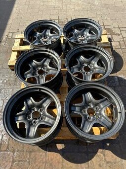 Insignia převářky r17 5x120 ET15 10j