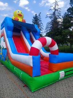 Prodám skakací hrad Kačka