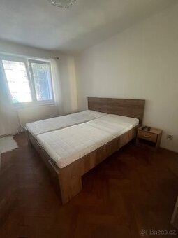 Manželska postel