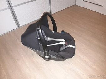 Maxi-Cosi autosedačky + isofix základna