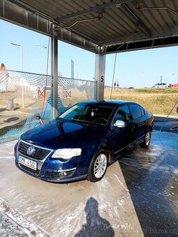 VW PASSAT B6 SEDAN / 2.0 TDI / 103KW
