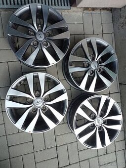 ,,NOVE" ZANOVNI 16" ale disky ORIGINAL HYUNDAI i30 r.v. 20