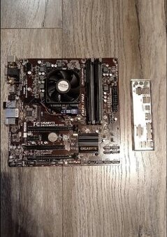 Gigabite GA - F2A88XM - D3H