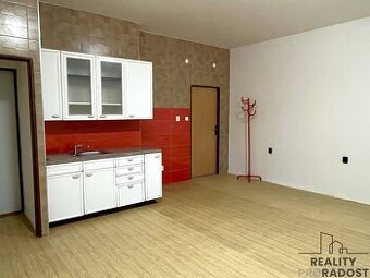 Pronájem bytu 1+kk v Moravském Krumlově, byt 1+kk Moravský K