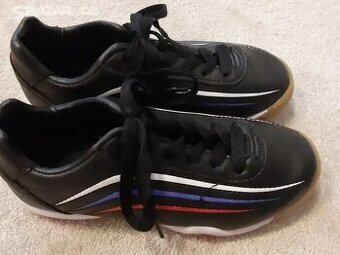 Dětské sportovní tenisky KENSIS