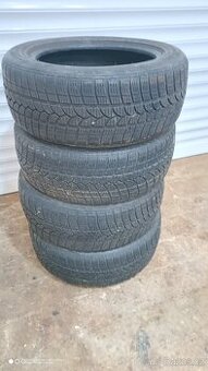 Zimní pneumatiky 215/55r16
