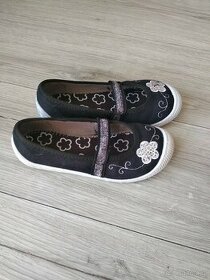 Dívčí balerínky, bačkůrky