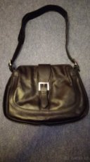 Kožená crossbody kabelka