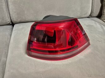 Pravé zadní světlo lampa VW Golf VII 2012 -2017 7 řada