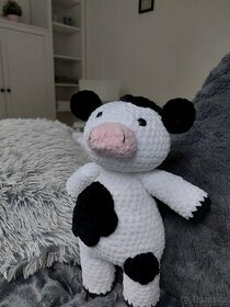 Doma háčkovaná kravička