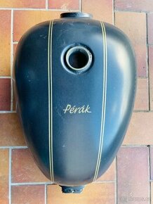 Nádrž + držáky Jawa nový Pérák