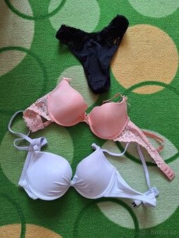 Podprsenky,tanga