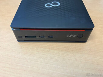 Fujitsu Esprimo Q910