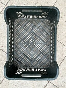 Plastové přepravky - různé druhy