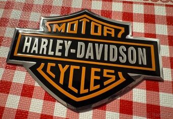 Plechová nálepka nápis Harley Davidson