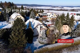 Prodej domu 250m se zahradou 1797m