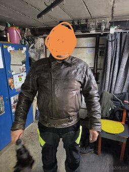 Moto bunda z buvolí kůže p.c. 20 tisíc