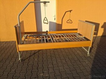 Elektricky zdravotní polohovací postel