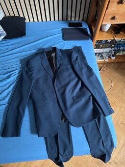 Pánský oblek nový LINDBERGH 56