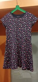 Dívčí šatičky vel. 110/116