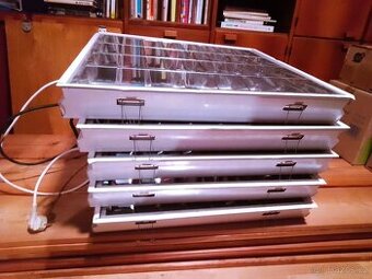 5x Podhledové svítidlo 60x60 na 4 zářivky