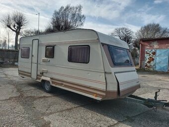 Dethleffs 490+předstan