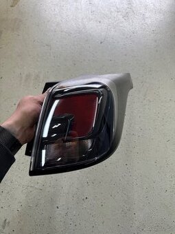 Zadní světlo opel Crossland