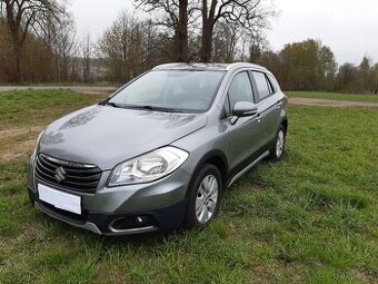 Suzuki SX4 S-Cross 1.6 4x4 automat, 2015, pěkný stav
