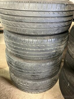 Letní sada pneu 215/50 R18 - Toyo