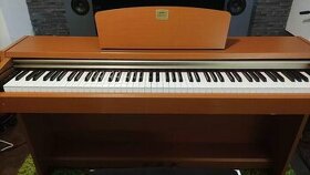 Digitální piano Yamaha CLP 220 C