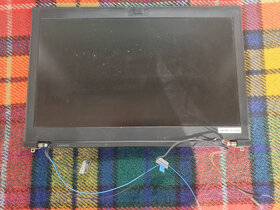 Díly z Lenovo ThinkPad P50