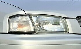 Mazda Demio - DW - světla+blikače - světlomet L+P