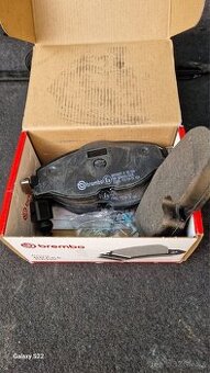 přední brzdové destičky Brembo P85 126 Vw Skoda Audi - 1