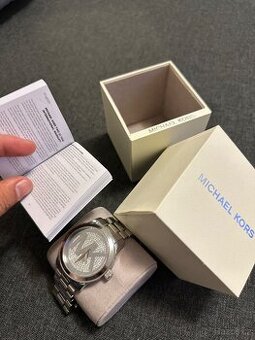 Michael Kors - originální dámské stříbrné hodinky