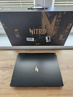 Acer Nitro 16 Black 2025 Herní