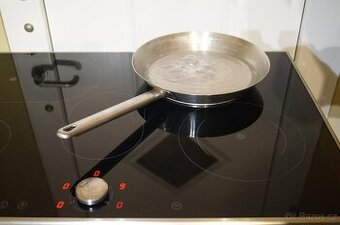 Sklokeramická indukční deska Neff T43T80N0