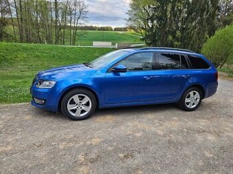Škoda Octavia combi 1,6 TDi 77 kW Style automat