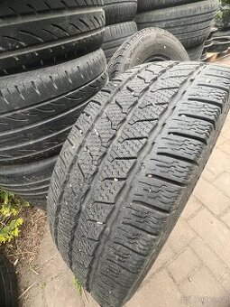 215/70 R15C zimní - 1