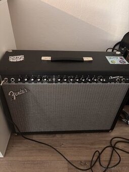 Zesilovač Fender - 1