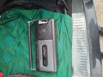 Prodám radiomagnetofon značky Sony - 1