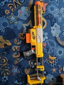 Nerf zbraň 2×