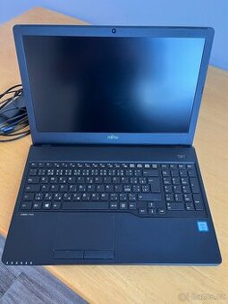 Fujitsu Lifebook A557