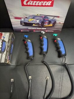 Autodráha carrera digital D132 D124 drátové ovladače