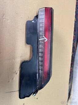 Zadní světlo volvo c40