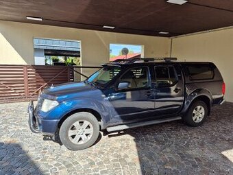 Nissan Navara Double-Cab 2.5DCi 126kw rok vyr. 2008