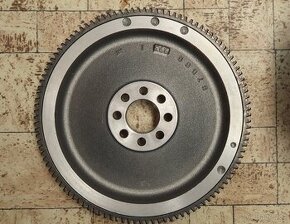 Toyota Land Cruiser 120 - setrvačník