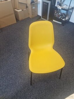 Kancelářský stůl Ikea Bekant