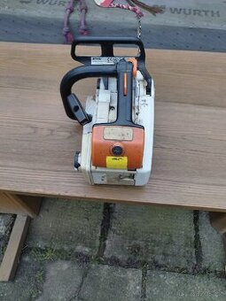 Motorová pila stihl 200T