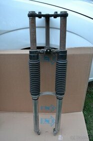 JAWA 350/634 Přední vidlice s oběma brýlemi. NOVÁ CENA.